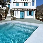 Maroniti Сasa de vacaciones *