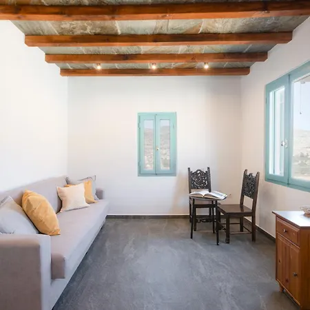 Maroniti Дом отдыха