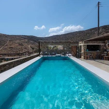 Maroniti Panormos (Tinos)