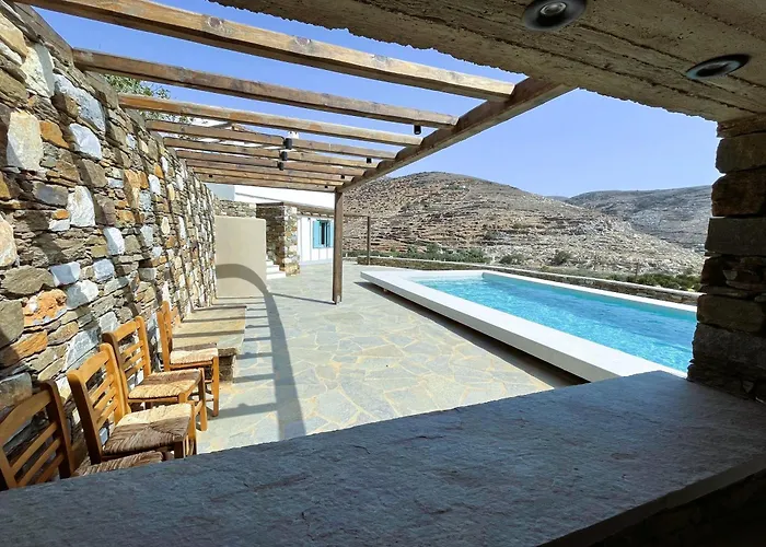 Semesterbostad Maroniti *