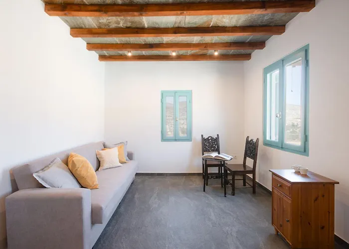 Maroniti Semesterbostad