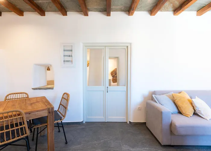 Semesterbostad Maroniti Pánormos