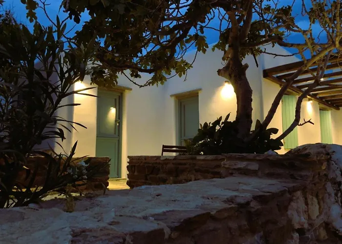 Semesterbostad Maroniti *